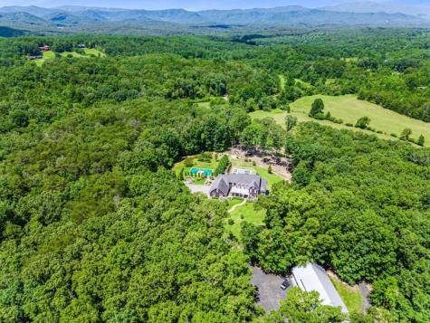 254 Nicholson Road Blue Ridge GA 30513
