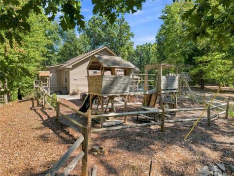 20 Foxhound Court Ellijay GA 30540