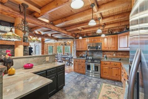 510 Whispering Dale Clarkesville GA 30523