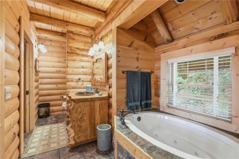 510 Whispering Dale Clarkesville GA 30523