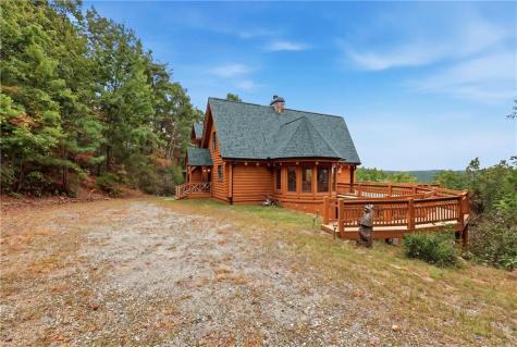 510 Whispering Dale Clarkesville GA 30523