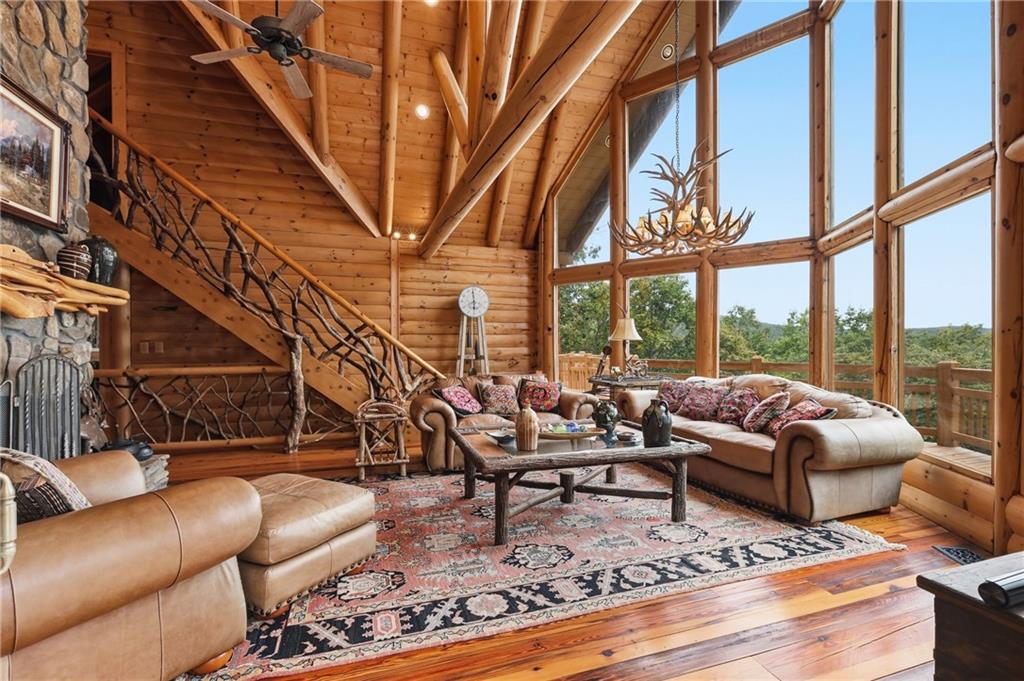 510 Whispering Dale Clarkesville GA 30523