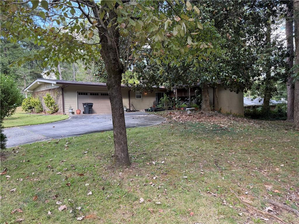 2550 Headland Drive East Point GA 30344