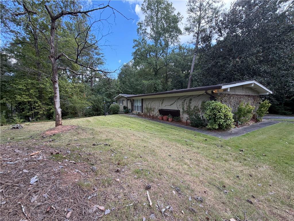 2550 Headland Drive East Point GA 30344