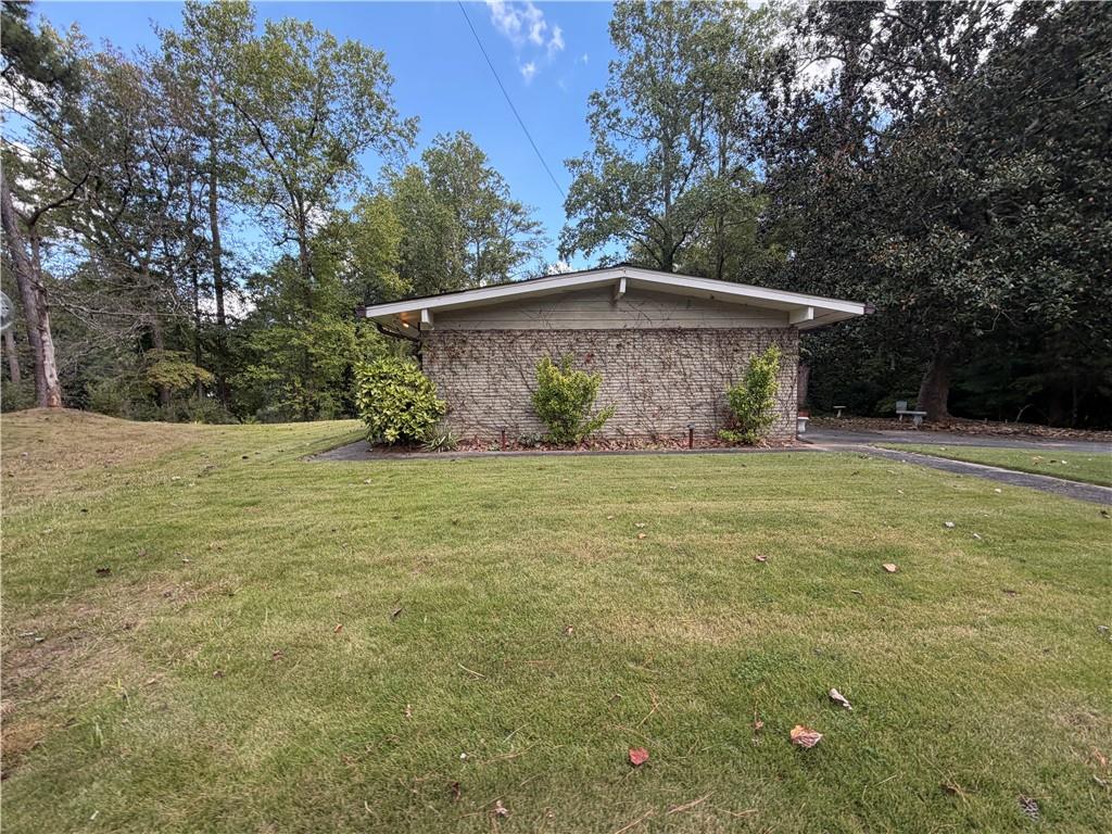 2550 Headland Drive East Point GA 30344
