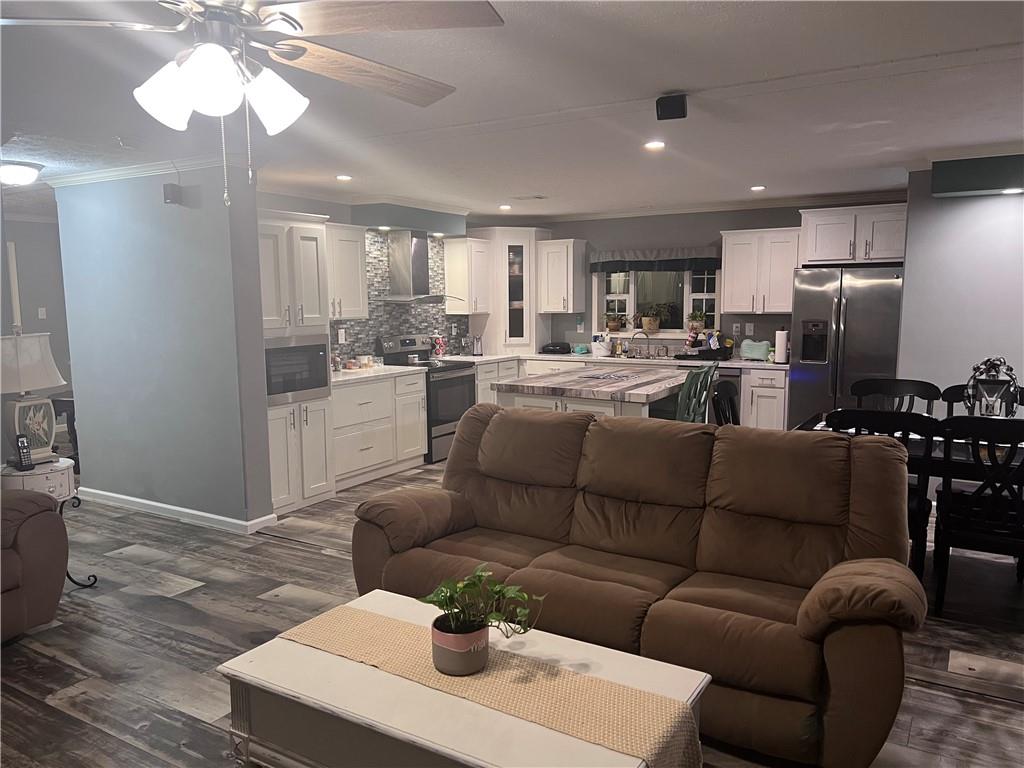 4450 Cleveland Highway Cohutta GA 30710