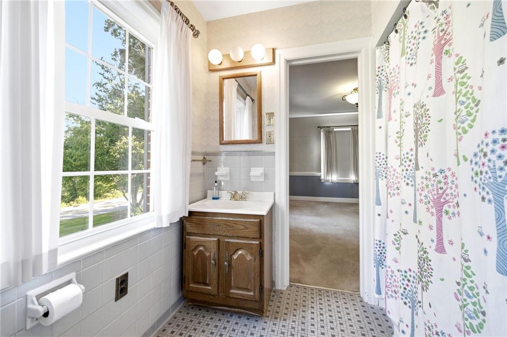 1154 Glenwood Drive Gainesville GA 30501