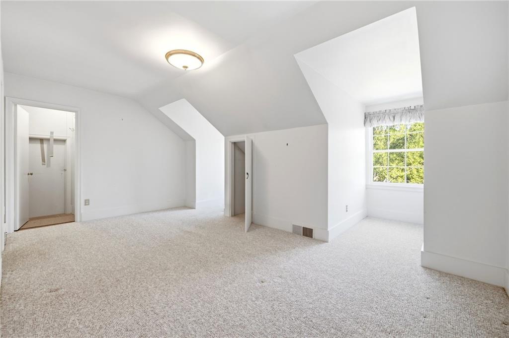 1154 Glenwood Drive Gainesville GA 30501