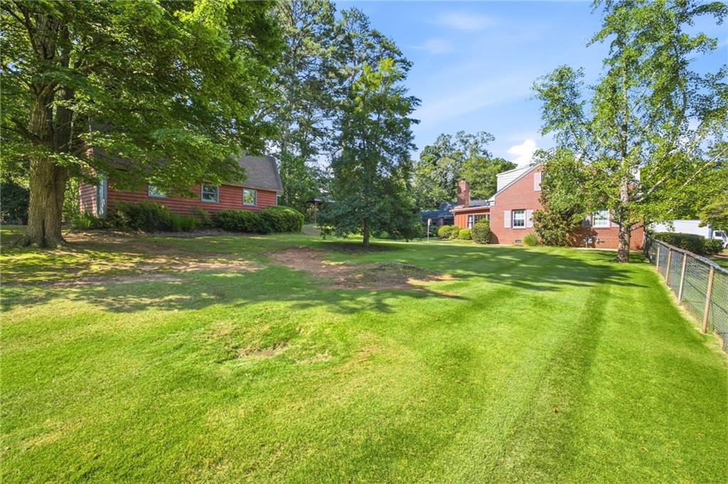 1154 Glenwood Drive Gainesville GA 30501