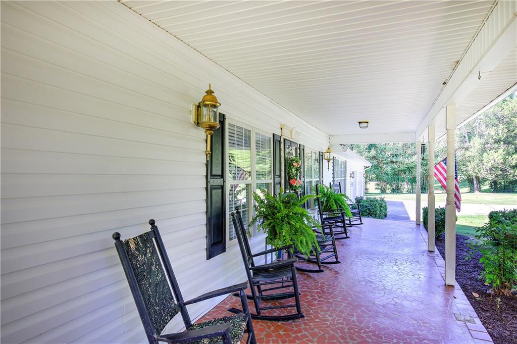 1180 Hall Station Road NW Adairsville GA 30103