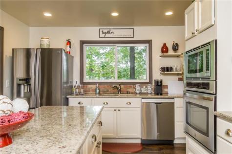 136 Bob Edwards Drive Dahlonega GA 30533