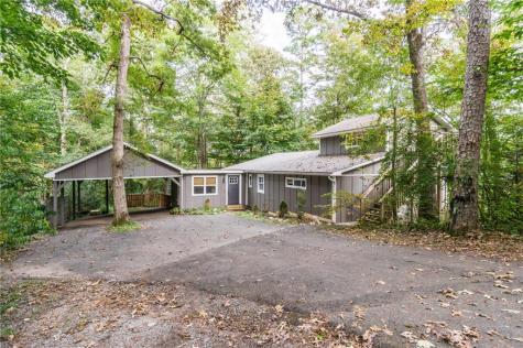 136 Bob Edwards Drive Dahlonega GA 30533