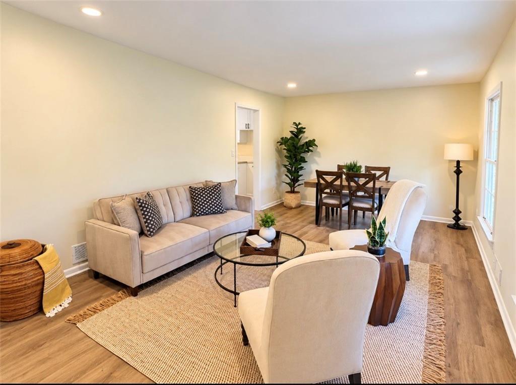 3098 Robindale Road Decatur GA 30034