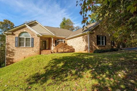 89 Parks Mountain Road Ellijay GA 30540