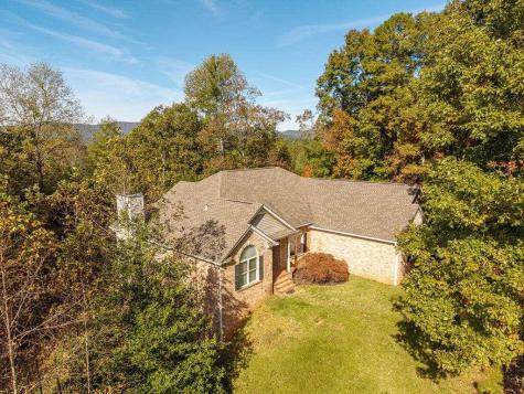 89 Parks Mountain Road Ellijay GA 30540
