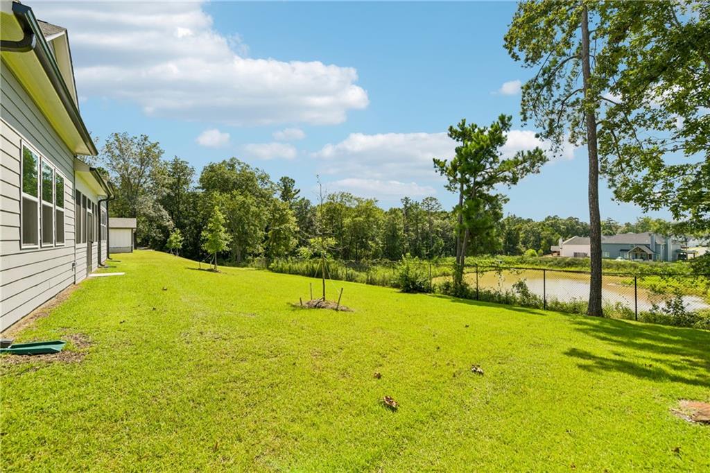 321 Apalachee Way Bonaire GA 31005