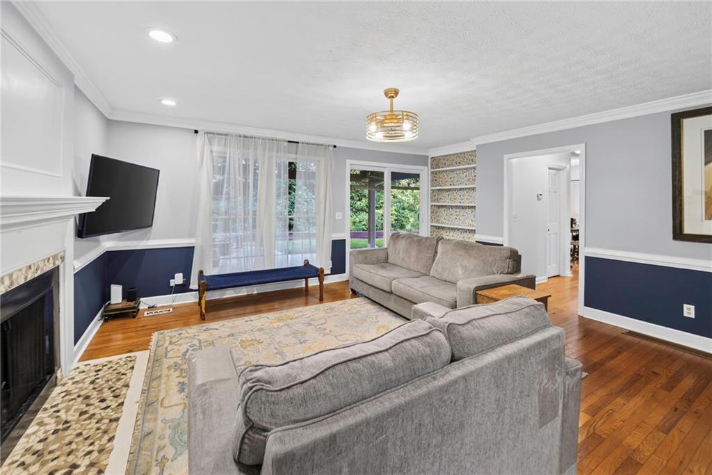 206 Comstock Court Lawrenceville GA 30044