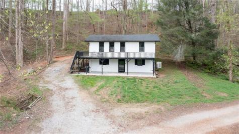 1180 Martin Head Circle Dahlonega GA 30533