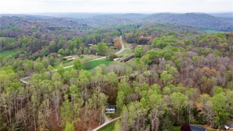 1180 Martin Head Circle Dahlonega GA 30533