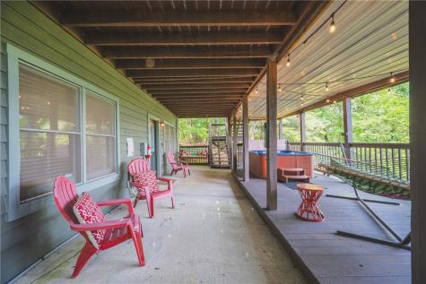 88 Down Yonder Road Morganton GA 30560