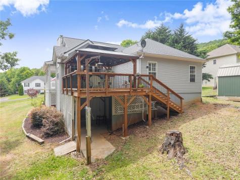 652 Shadow Mountain Lane Cleveland GA 30528