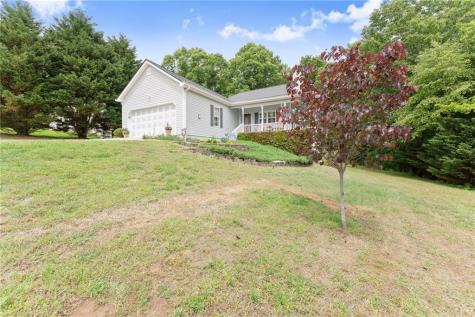 652 Shadow Mountain Lane Cleveland GA 30528