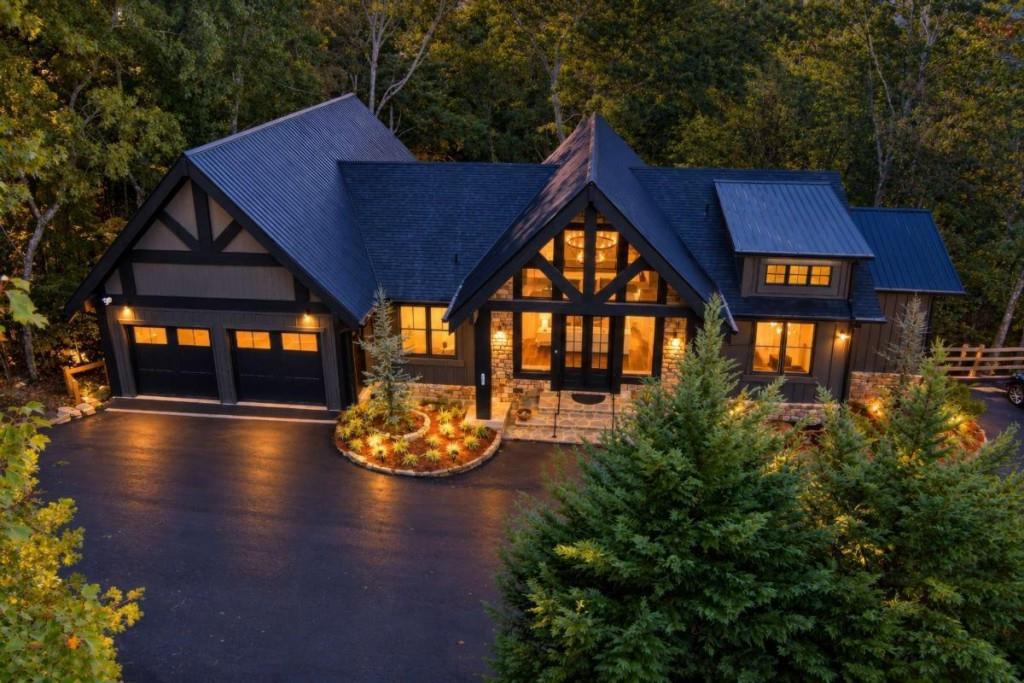 361 Bluebird Lane Blue Ridge GA 30513