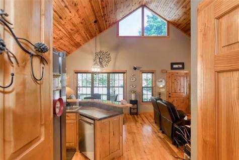 925 Zeppelin Strasse Helen GA 30545