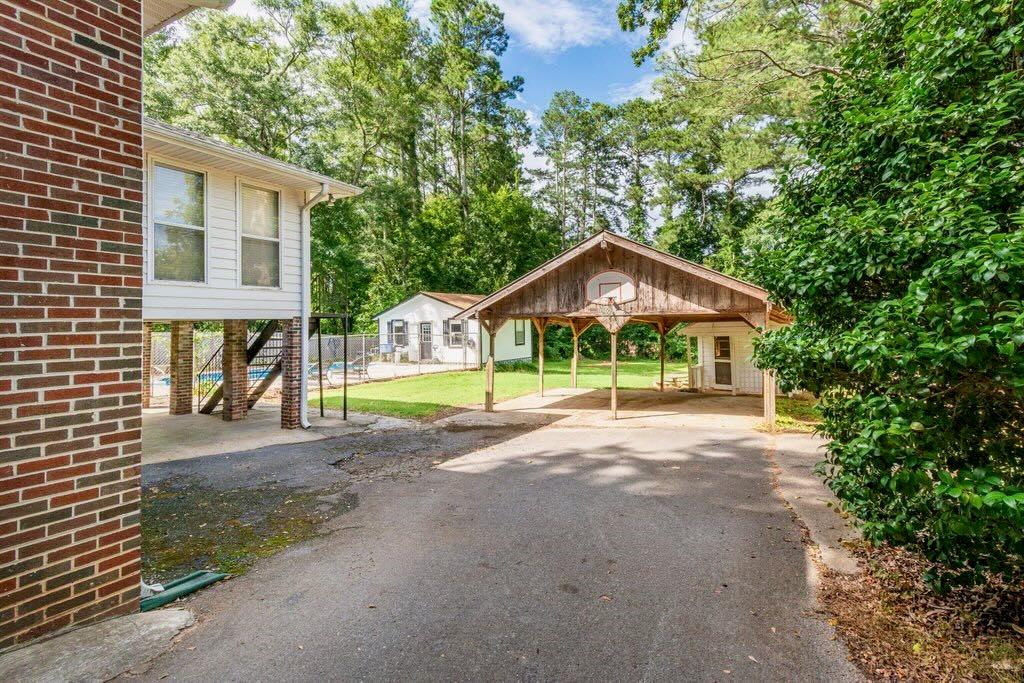 7194 Reinhardt College Parkway Waleska GA 30183