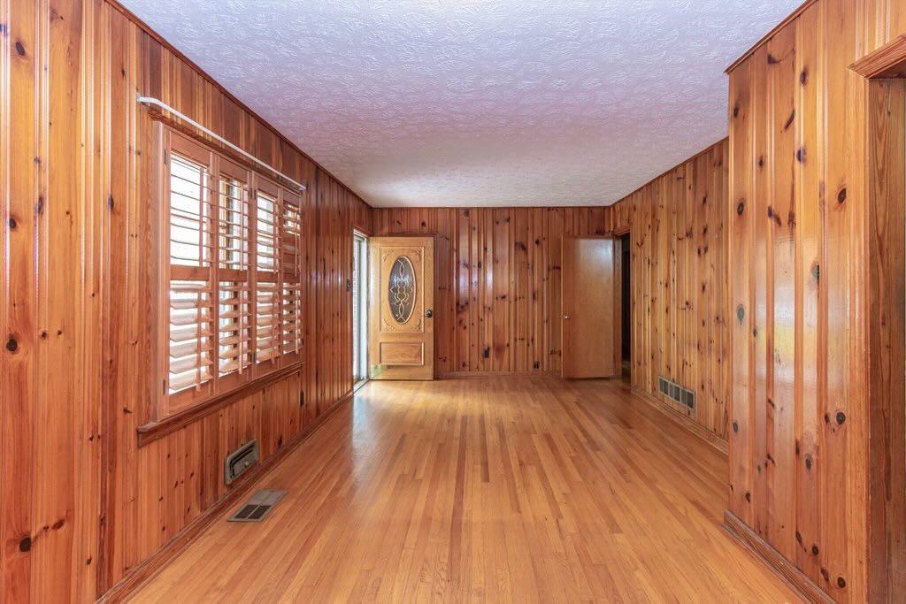 7194 Reinhardt College Parkway Waleska GA 30183