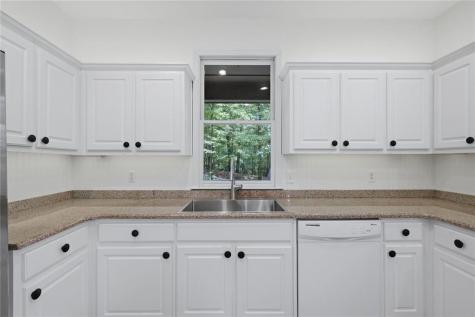 222 Bellflower Drive Jasper GA 30143