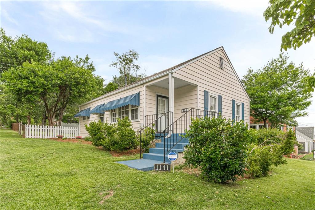 1141 Jefferson Avenue East Point GA 30344