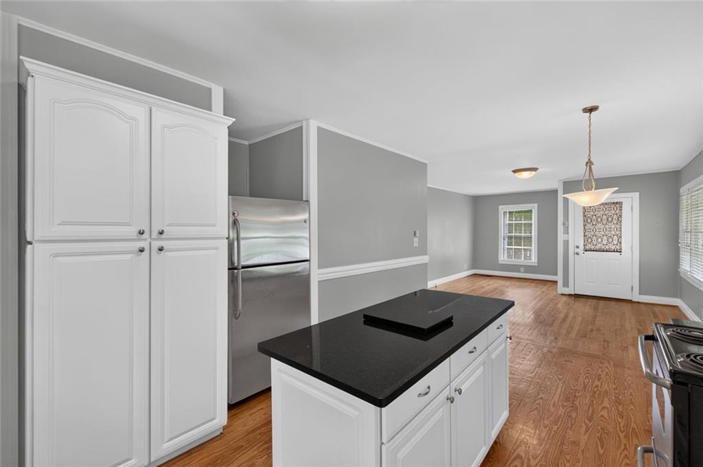 1141 Jefferson Avenue East Point GA 30344