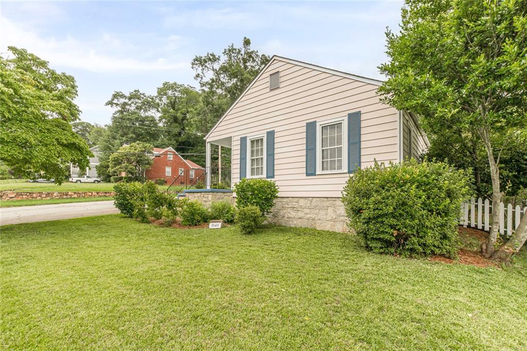 1141 Jefferson Avenue East Point GA 30344