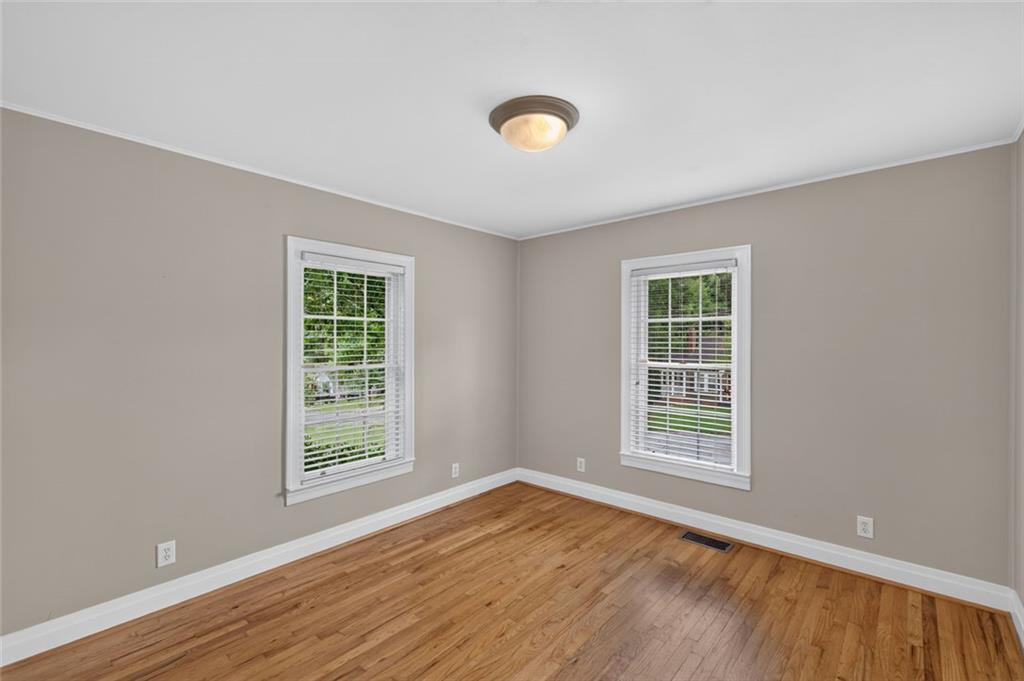 1141 Jefferson Avenue East Point GA 30344