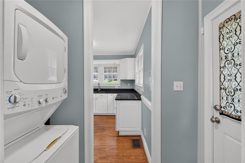 1141 Jefferson Avenue East Point GA 30344