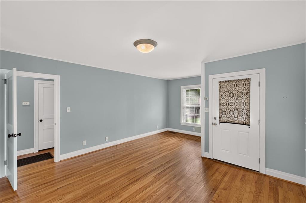 1141 Jefferson Avenue East Point GA 30344