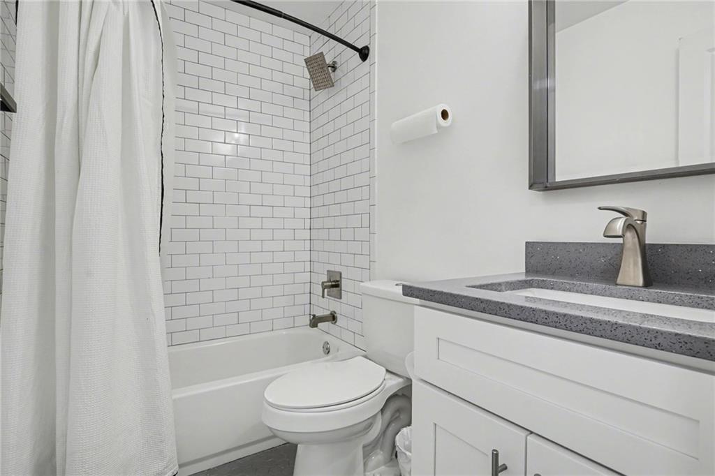 325 Sisson Avenue NE Atlanta GA 30317