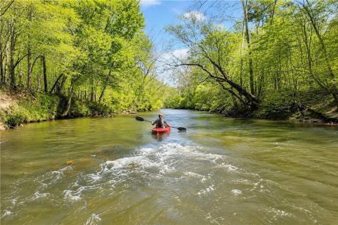 982 Golden Avenue Dahlonega GA 30533