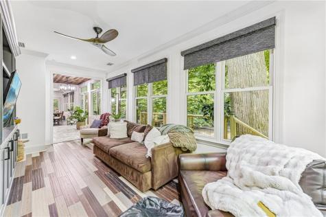 982 Golden Avenue Dahlonega GA 30533