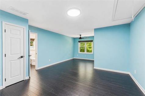982 Golden Avenue Dahlonega GA 30533