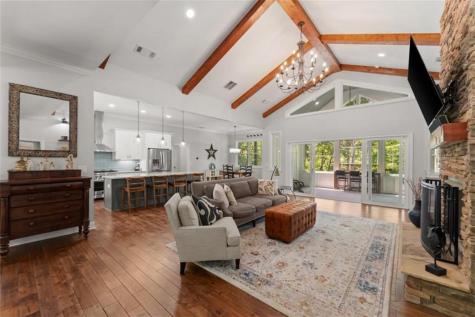 1366 Deer Woods Trail Cleveland GA 30528