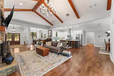 1366 Deer Woods Trail Cleveland GA 30528