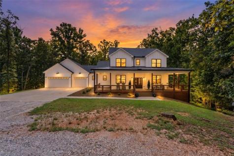 1366 Deer Woods Trail Cleveland GA 30528