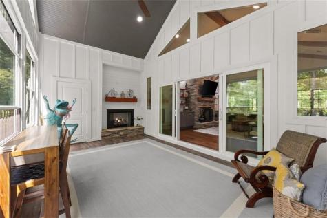 1366 Deer Woods Trail Cleveland GA 30528