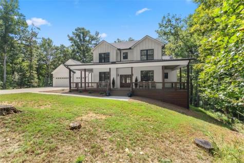 1366 Deer Woods Trail Cleveland GA 30528