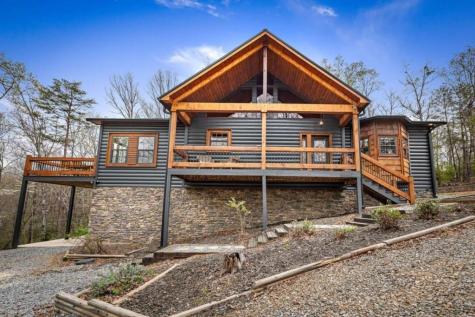 346 Logan Drive Mineral Bluff GA 30559