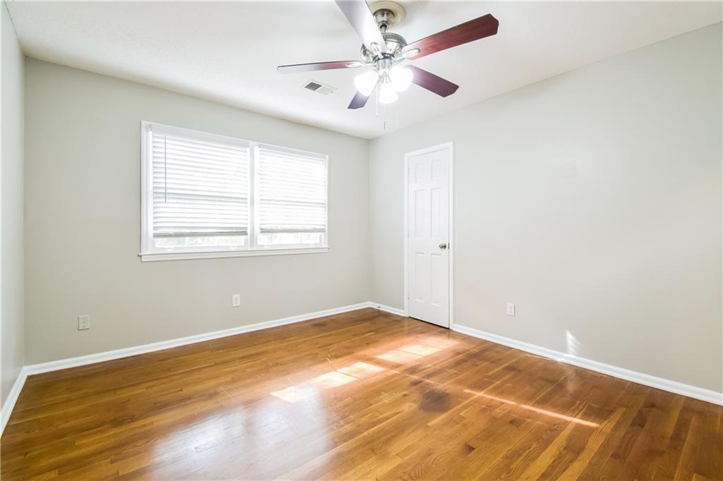 4533 Holliston Road Atlanta GA 30360