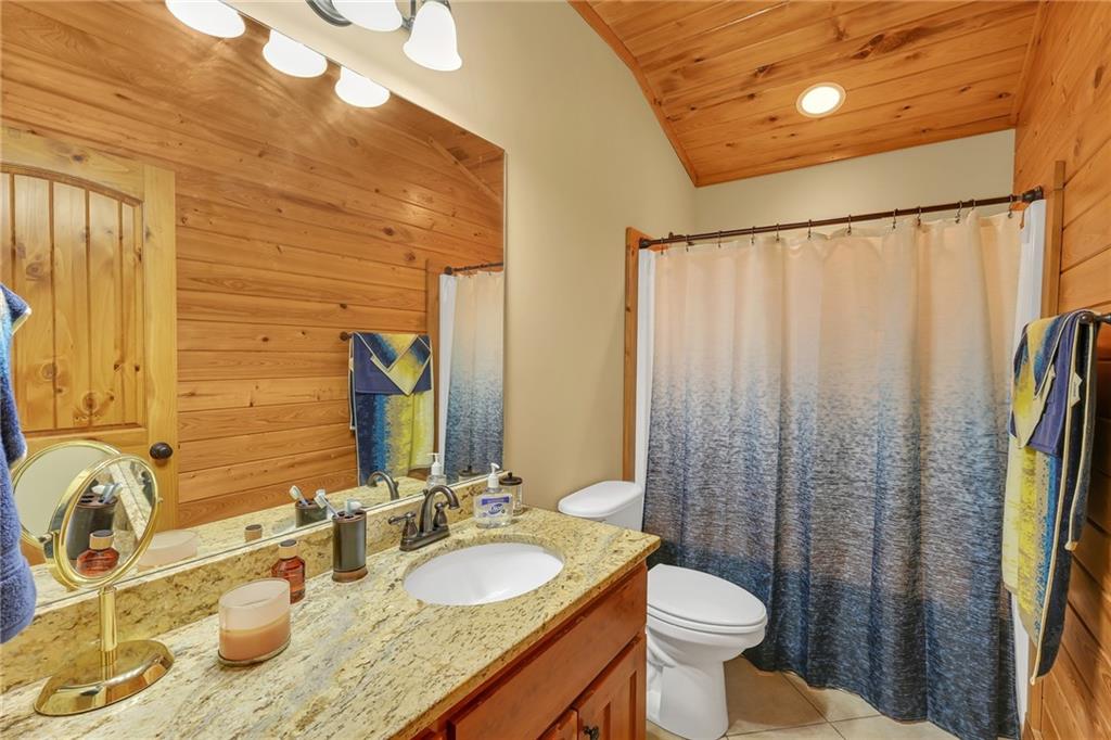 18 Shelter Cove Road Cleveland GA 30528