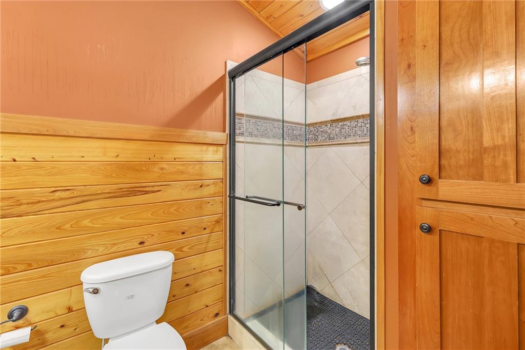 18 Shelter Cove Road Cleveland GA 30528